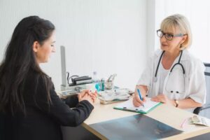 Top 5 Gynaecological Issues in Women - Expert Care Guide-revivehospitals