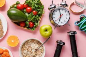 How to Maintain a Balanced Diet with a Busy Schedule-Revive Hospitals