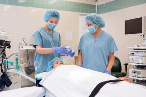 General Surgery vs. Laparoscopy- Which Is Safer and More Effective-ReviveHospitals