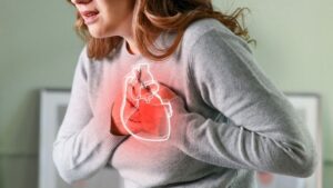 Heart Disease in Women: Why Symptoms Are Often Missed
