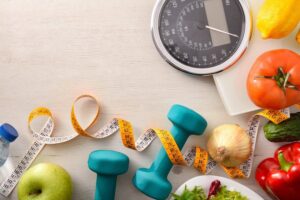 How to Maintain a Balanced Diet with a Busy Schedule-ReviveHospitals